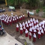 Apel Pagi (Upacara) di Sekolah SDI Khoiru Ummah